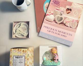 Assorted Precious Moments Collectibles - Mug / Plate / Books / Figurine