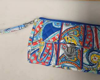 New without Tag Vera Bradley Pouch