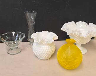 Collectible and Decorative Glass Lot