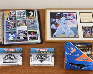 Major League Baseball Collectibles