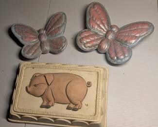 Fun Vintage Wall Decor - Ceramic