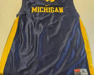 Sleeveless XL Nike University of Michigan Jersey