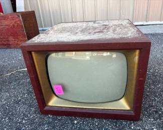 Mid Century Traveler 1950s Television and Silvertone Record Player Console