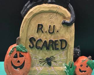 "R U Scared" Cat on Tombstone Figurine Sign (Halloween Decor)