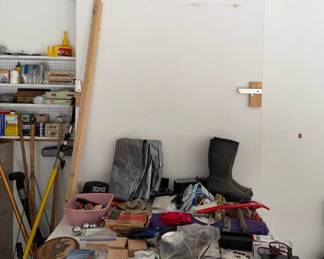 Garage Table Contents Lot Cobra CB Radio, Harley-Davidson Emblem, Hardware & More – Howard City Off-Site