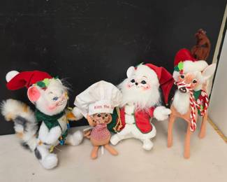 Small Mid Century Style Christmas Felt Figurines