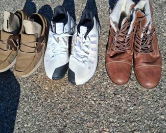 Men's 13 Dexter Leather Winter Boots / Men's 14 Leather Slip-on Shoes / Men's 15 Nike Hyperdunks