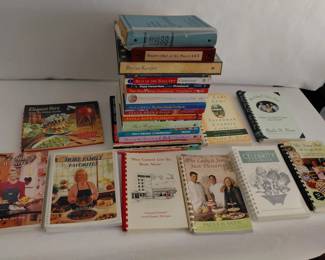 Cookbooks - Paula Deen and Sons, Mary Beth Roe, Recipe Keeper, Magazines, All titles in Pics