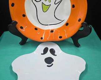 (Set of 2) Halloween Ghost Themed Plates