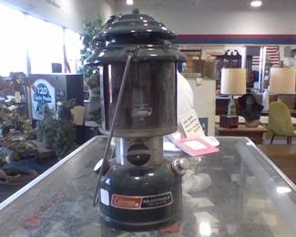 Vintage Coleman Double Mantle Lantern - Estate Sales Warehouse (GR)