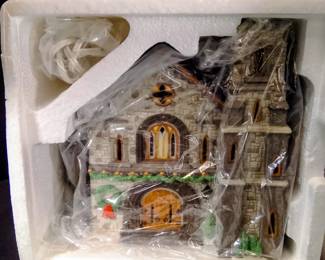 Retired 1989-1995 Dept 56 Dickens Village Knottinghill Church Boxed w/ Light – Potterville