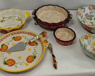 Temptations Holiday Collection Lot 2/5 - 3 Patterns, 2 Pie Plates, Vegetable Bowl, Ramekin, Platter