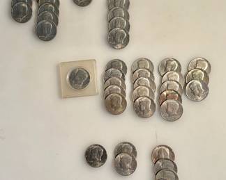 Lot of 40 Kennedy Half Dollars - Date Range 1971 - 1985