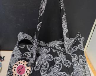 Vera Bradley Weekender Duffle Bag - Blanco Bouquet