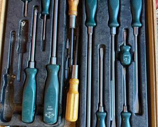 S-K Tools Screwdriver Lot in Trays, Phillips & Slotted