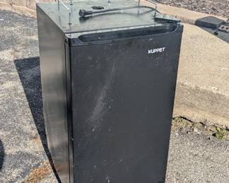 Kuppet Beer Keg Mini Fridge 3.4 cu ft