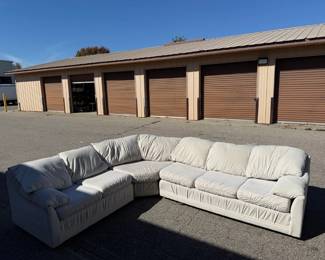 Art Van Leather Wrap Around Sectional