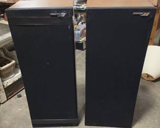 Pair of AVS 800 Sanyo Floor Speakers