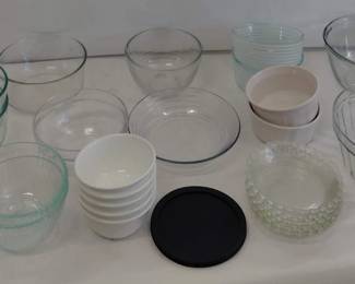 Pyrex and Corelle Collection of Various Size Bowls