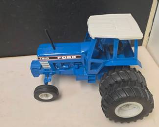 Very Large Die Cast Ford TW-15 Tractor - Measures 12.5" Wide - Made by ERTL USA
