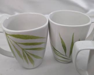 Small Collection of Vintage Corelle Porcelain Coffee Mugs