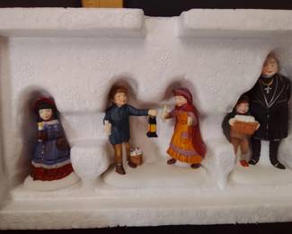 Retired Dept 56 Dickens Village A Peaceful Glow On Christmas Eve Accessory