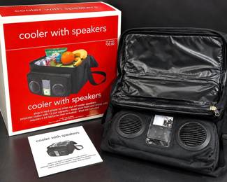 New Cooler With Built In Speakers MP3 Player Hookup Original Box and Manual