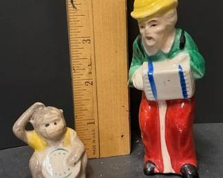 Minstrel & Organ Monkey S&P Shakers Japan Both Corks