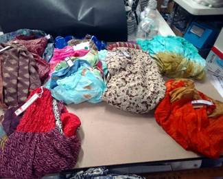 Large Darn Good Yarn Sari Silk Clothing Lot Wrap Skirts, Dresses, Tunics & Boho Textiles Sz 14-20