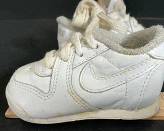 Vintage Nike Infant/Toddler White Leather Sneakers (Circa 1980s)
