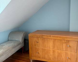 Bench $ 50. Ethan Allen Large armoire 1/2 pieces $ 100