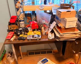 Boxed vintage Hasbro G.I. Joe vehicles & vintage toys
