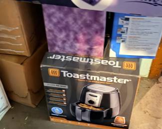 New-in-box small appliances and household merchandise