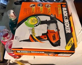 Boxed Black & Decker hammer drill