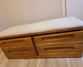 Lane Cedar Chest