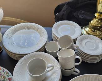  plates and dishes