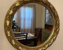 Round Wall Mirror