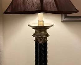 Twisted Column Lamp