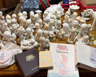 Oodles of Precious Moments Figurines!