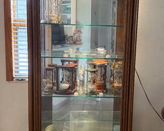 Lighted curio cabinet