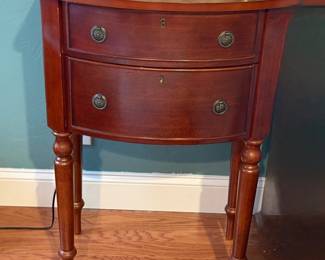 Side table/nightstand