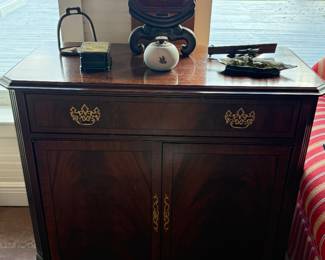 Mahogany cabinet