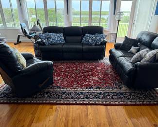 Area rug