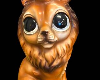 Japanese "Rossini" big-eye ceramic lion figurine. C. 1960-70's
