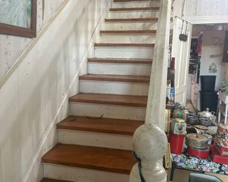 upstairs 