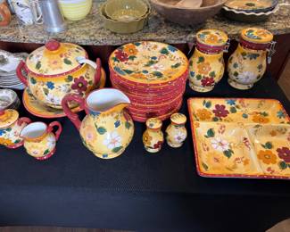 Oneida Sunset Bouquet collection 