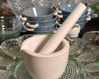 Coors USA porcelain mortar and pestle