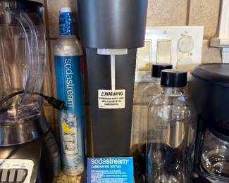 Like new Sodastream