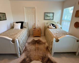 Pair of twin beds