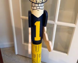     Michigan Porch Player